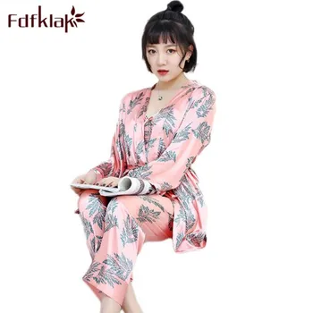 Fdfklak Women's Pajamas 2018 Spring Summer Faux Silk 3 Pcs Print Silk Pyjamas Sexy Pijama Tracksuit Women Sleepwear Sets Q773
Fdfklak Women's Pajamas 2018 Spring Summer Faux Silk 3 Pcs Print Silk Pyjamas Sexy Pijama Tracksuit Women Sleepwear Sets Q773