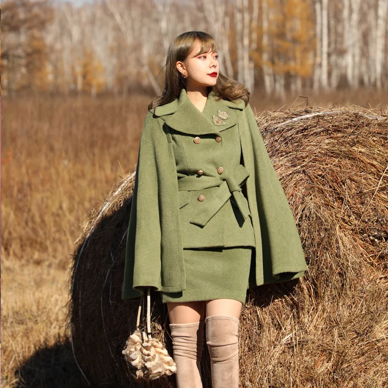 LYNETTE'S CHINOISERIE Autumn Winter Original Design Women Vintage Cloak Style Batwing Woolen Twinset Coats and Skirts Outerwear
LYNETTE'S CHINOISERIE Autumn Winter Original Design Women Vintage Cloak Style Batwing Woolen Twinset Coats and Skirts Outerwear