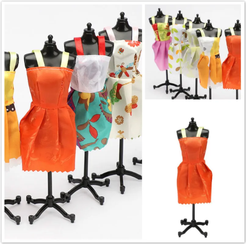 1pcs The Magic Doll Accessories Newest Dress Beautiful Outfit Handmade Party Clothes Skirt Barbie Noble Best Child Girls'Gift
1pcs The Magic Doll Accessories Newest Dress Beautiful Outfit Handmade Party Clothes Skirt Barbie Noble Best Child Girls'Gift