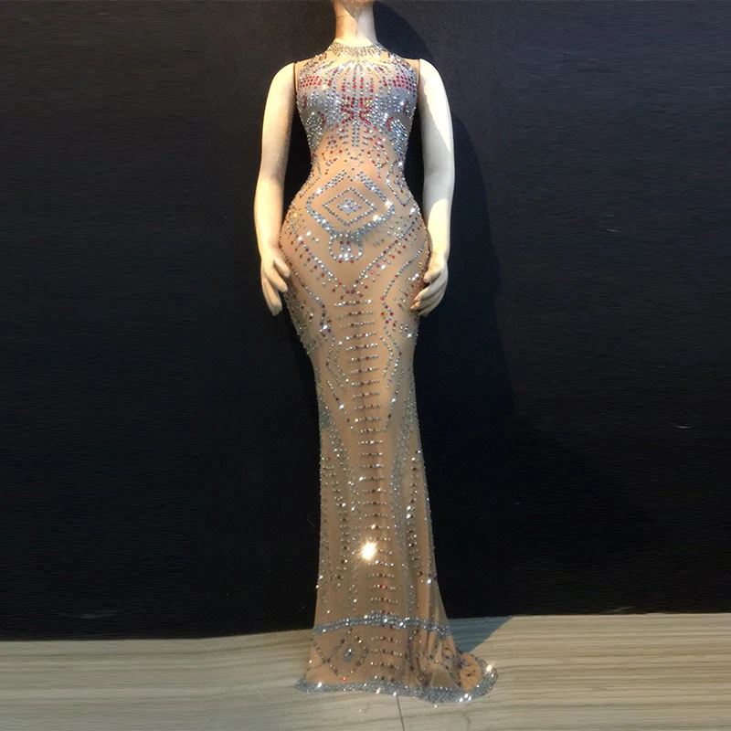 Fashion Sparkly Big Diamond Dress Long Train Women Birthday Costume Prom Celebrate Nude Big Tail Dresses Evening Outfit DL3443
Fashion Sparkly Big Diamond Dress Long Train Women Birthday Costume Prom Celebrate Nude Big Tail Dresses Evening Outfit DL3443