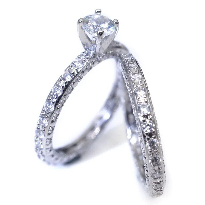 2 Pcs/Set Gorgeous Round Cut Cubic Zircon Ring For Women Rhinestones Engagement Wedding Rings Set Fine Jewelry
2 Pcs/Set Gorgeous Round Cut Cubic Zircon Ring For Women Rhinestones Engagement Wedding Rings Set Fine Jewelry