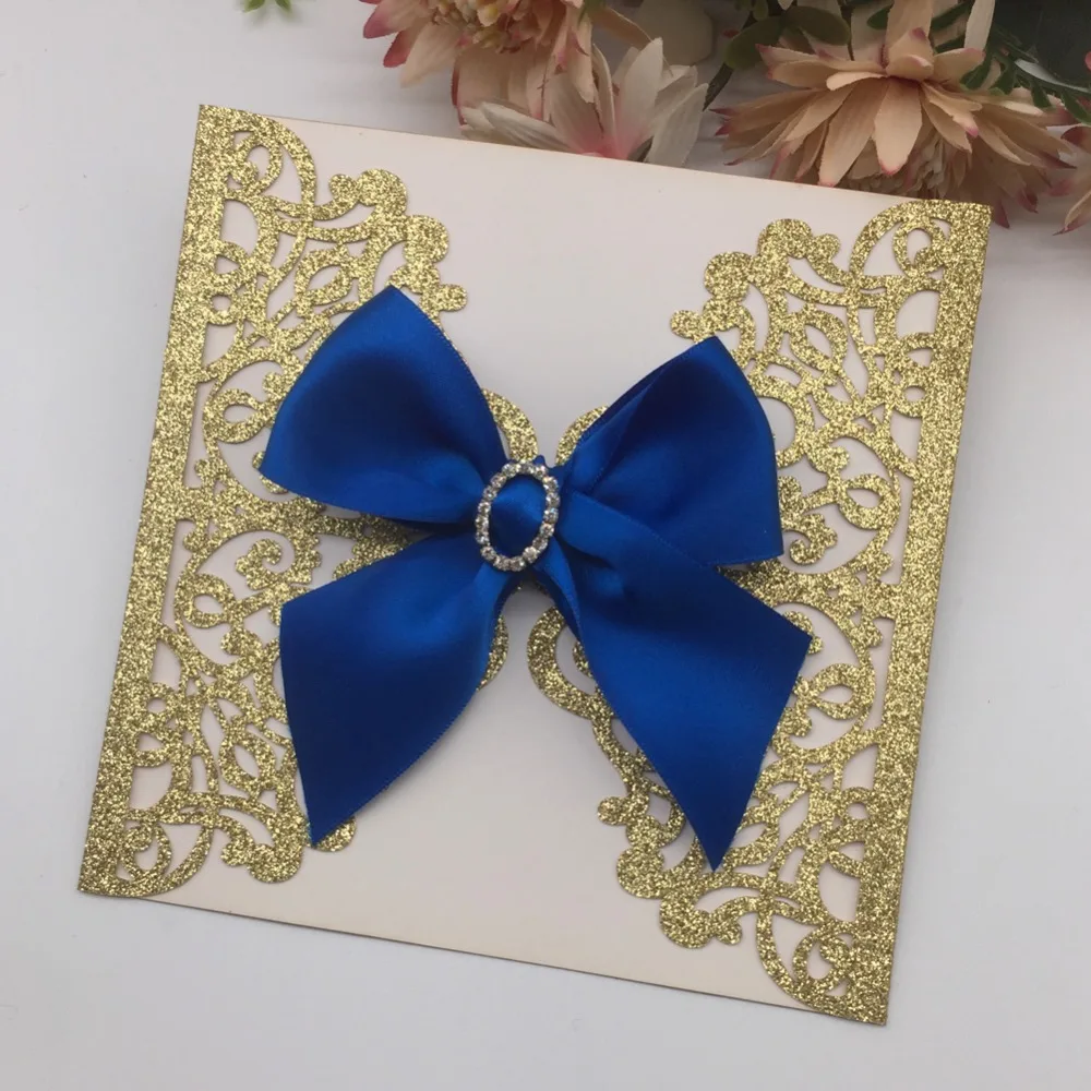 50Pcs/Lot Luxury Glitter Paper Wedding Invitations With Bowknot Laser Cut Lace Design Romantic Wedding Card Birthday Gift Card
50Pcs/Lot Luxury Glitter Paper Wedding Invitations With Bowknot Laser Cut Lace Design Romantic Wedding Card Birthday Gift Card