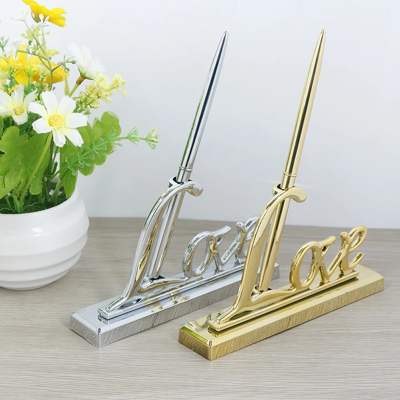 Wedding Signing Pen With Gold Plated Metal Love Sign Holder Gold Silver Guest Book Signing Pen Table Decor Decoration Supply
Wedding Signing Pen With Gold Plated Metal Love Sign Holder Gold Silver Guest Book Signing Pen Table Decor Decoration Supply