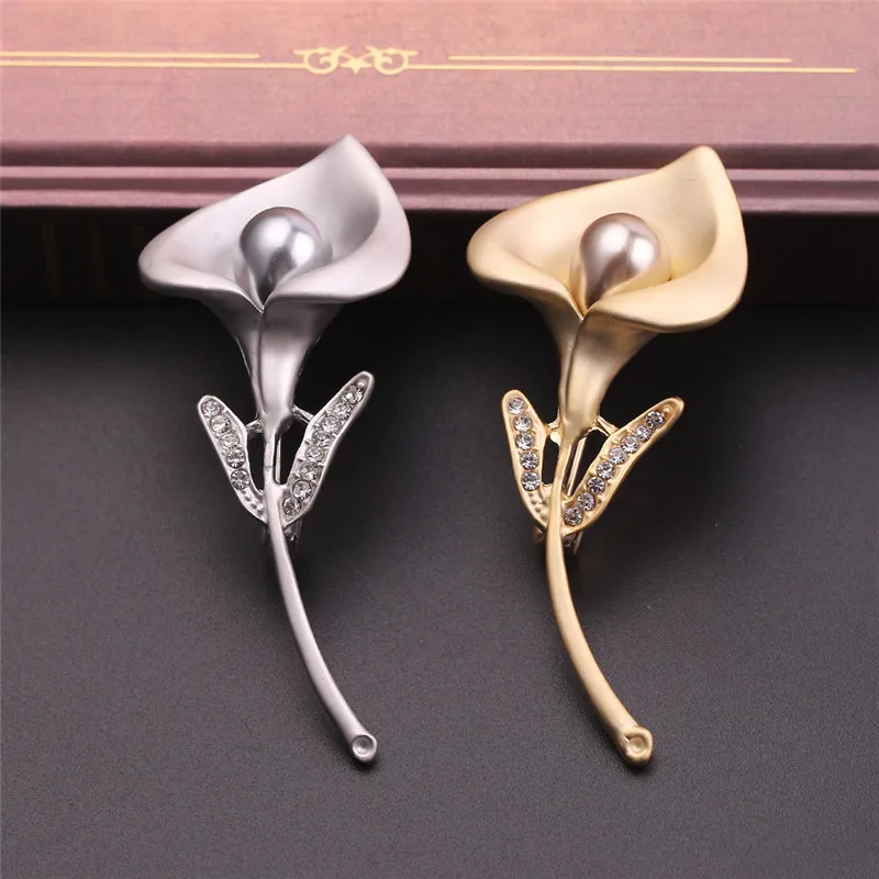 Fashion Summer Morning Glory Flower Brooch Pin Dignified Beauty Gold And Silver Inlaid Rhinestone Imitation Pearl Brooch Jewelry
Fashion Summer Morning Glory Flower Brooch Pin Dignified Beauty Gold And Silver Inlaid Rhinestone Imitation Pearl Brooch Jewelry