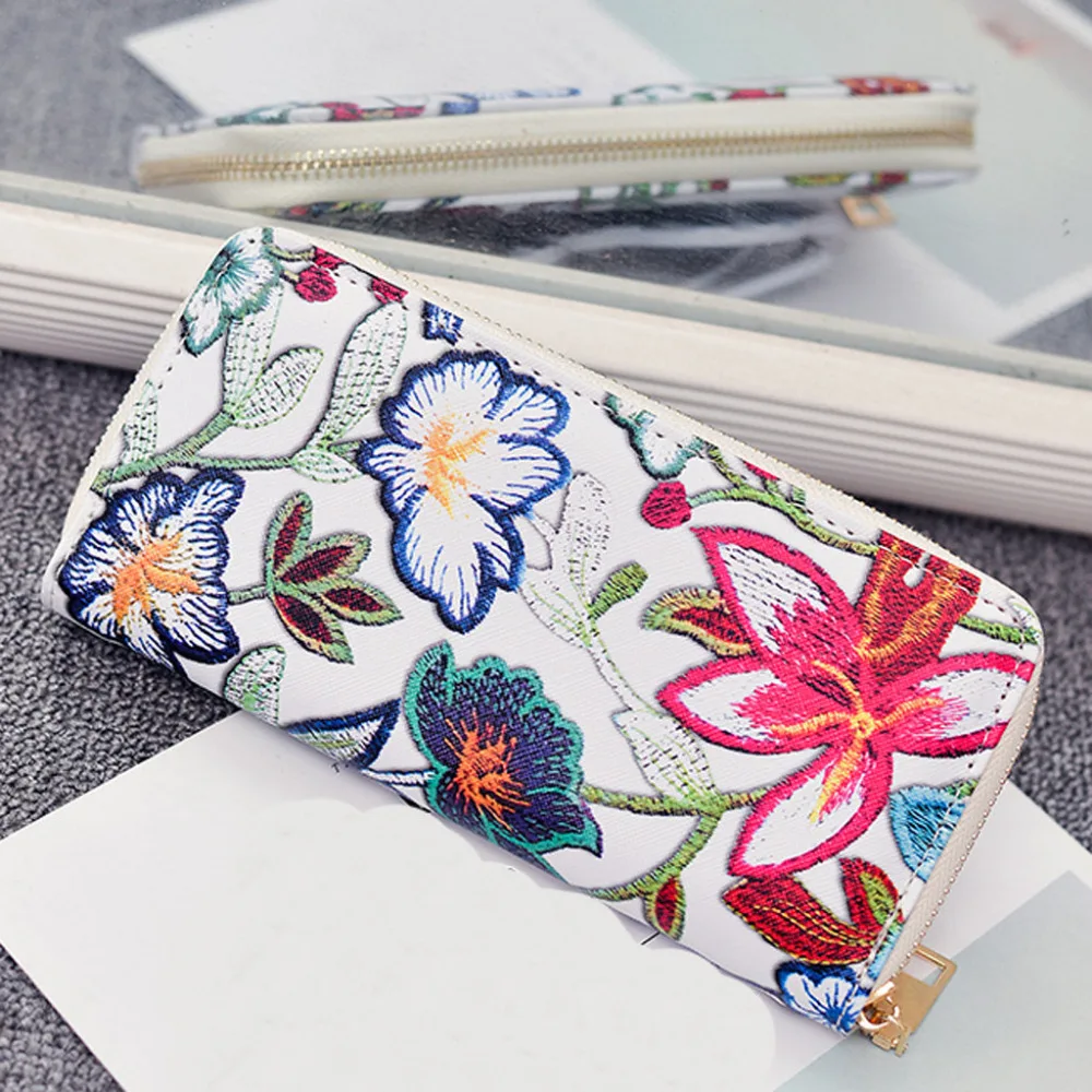 Luxury handbags bags designer Women Lady Retro Embroidery Zipper Flower Short Wallet Female Coin Purse Card Holders Hand bag E7
Luxury handbags bags designer Women Lady Retro Embroidery Zipper Flower Short Wallet Female Coin Purse Card Holders Hand bag E7