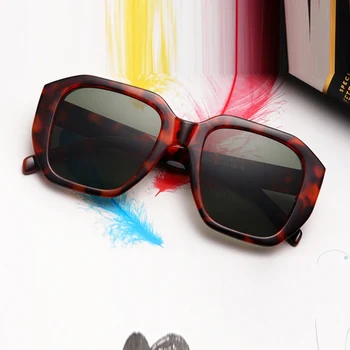 2019 Summer Style Fashion Vintage Square Green Gray Lens Sunglasses Simple Wide Side Sun Glasses Shopping Party
2019 Summer Style Fashion Vintage Square Green Gray Lens Sunglasses Simple Wide Side Sun Glasses Shopping Party