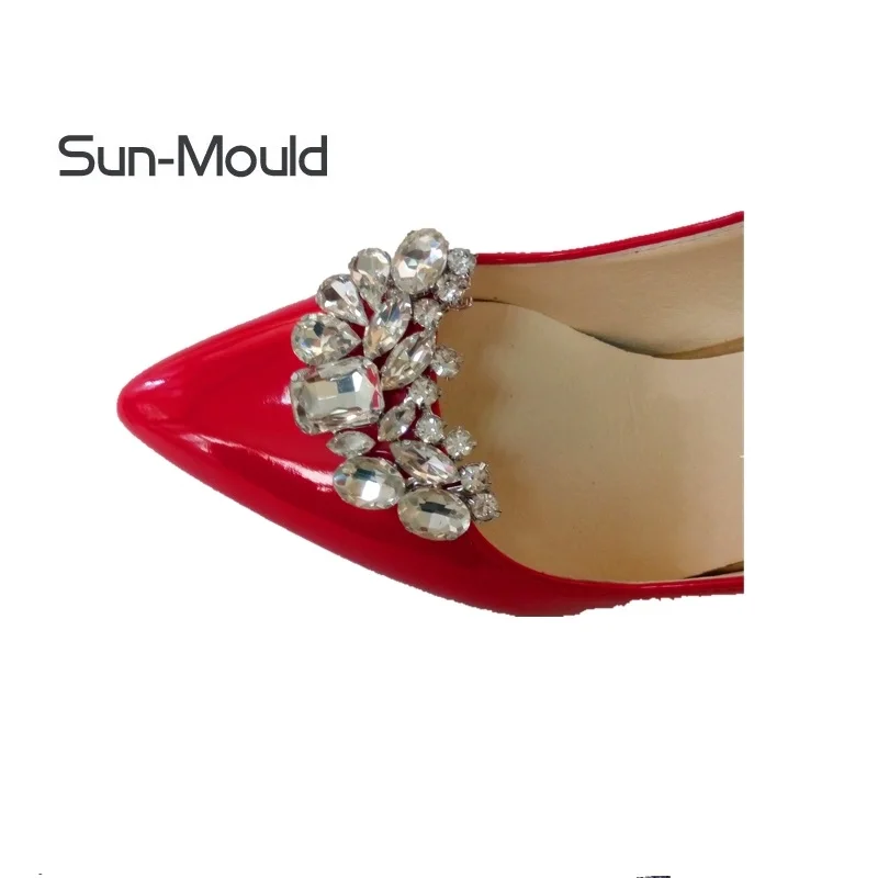 1pair daily shoes flower charms bridal high-heel pumps accessories crystal diamond shoe clips flats shoes rhinestone decoration
1pair daily shoes flower charms bridal high-heel pumps accessories crystal diamond shoe clips flats shoes rhinestone decoration