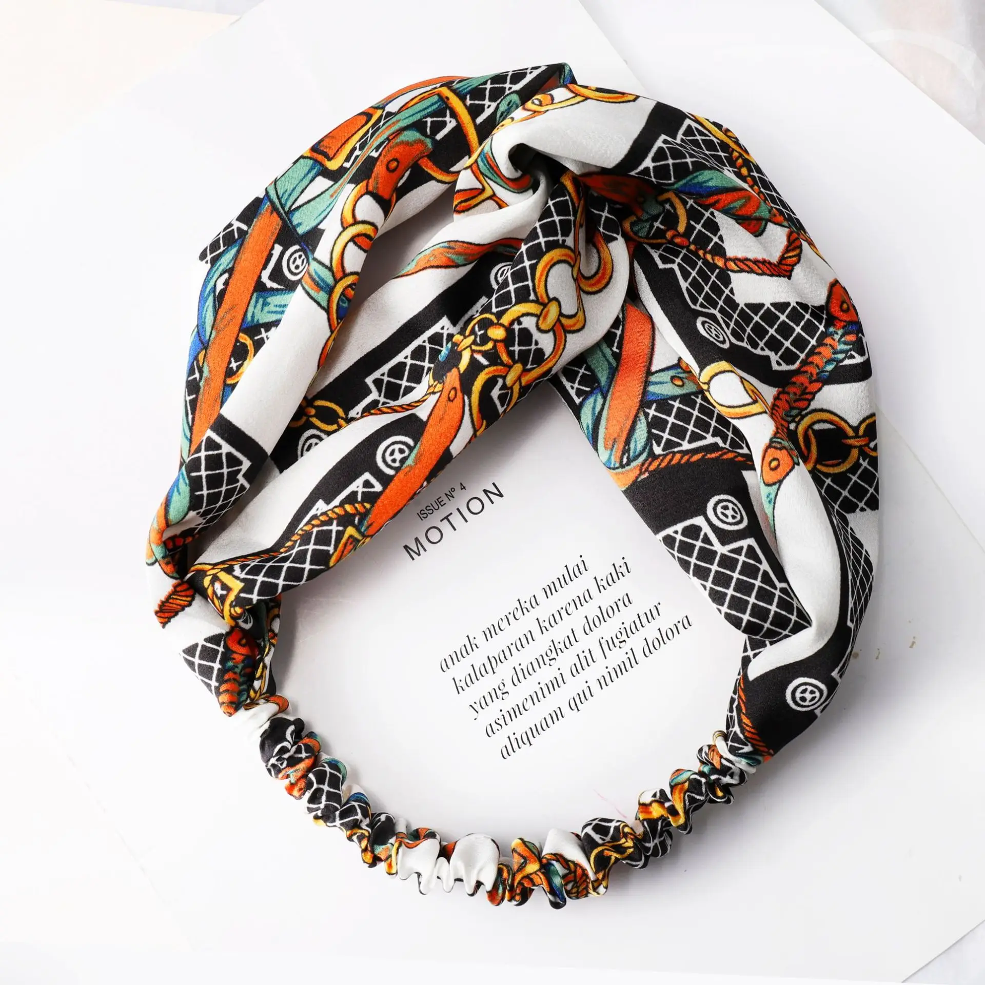 2019New Korea Chain Print Flower Cross Tie Hairbands Hair Accessories For Girls Hair Band Hair Bows Hairband Headbands For Women
2019New Korea Chain Print Flower Cross Tie Hairbands Hair Accessories For Girls Hair Band Hair Bows Hairband Headbands For Women