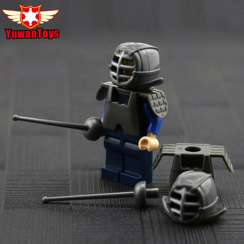 4PCS/LOT 2018 The New Series Of MOC Fencing Block DIY Blocks Bricks About Sword Of Warrior Helmet Armor For Kids Toys
4PCS/LOT 2018 The New Series Of MOC Fencing Block DIY Blocks Bricks About Sword Of Warrior Helmet Armor For Kids Toys