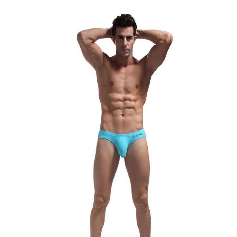 4pcs/lot Sexy Men Underwear Cotton Brave Person Brand Gay Wear Pouch Briefs for Man Bikini 2016 New Arrivial Hot Sale
4pcs/lot Sexy Men Underwear Cotton Brave Person Brand Gay Wear Pouch Briefs for Man Bikini 2016 New Arrivial Hot Sale