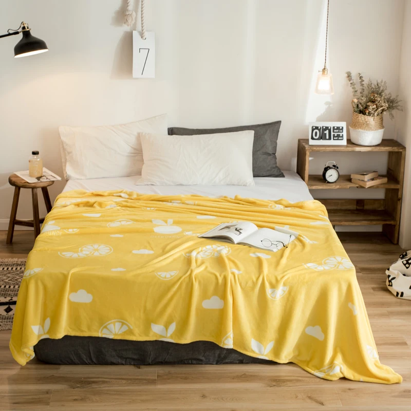 Fruit Bedding bedspread blanket 120x200cm High Density Super Soft Flannel Blanket to on for the sofa/Bed/Car Portable Plaids
Fruit Bedding bedspread blanket 120x200cm High Density Super Soft Flannel Blanket to on for the sofa/Bed/Car Portable Plaids