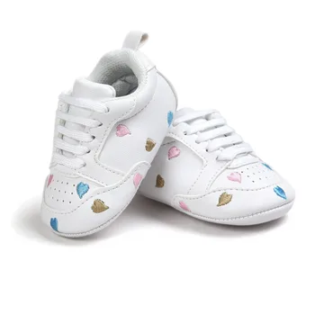 New arrival Romirus Branded heart star Lace-up Baby Moccasins Bebe Fringe Soft Soled Non-slip Crib Shoes PU Leather baby shoes
New arrival Romirus Branded heart star Lace-up Baby Moccasins Bebe Fringe Soft Soled Non-slip Crib Shoes PU Leather baby shoes