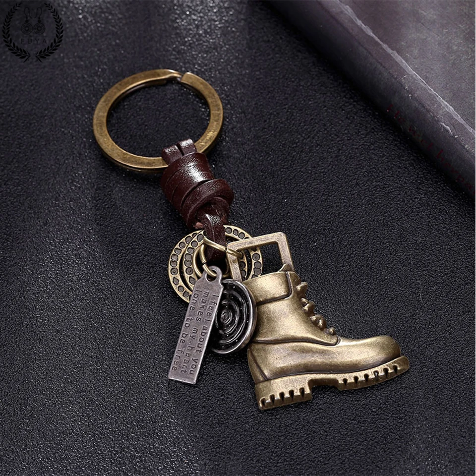 2018 Men vintage leather cowhide car alloy cool military boots keychain Shoes pendant purse bag key chain keyring trinket gifts
2018 Men vintage leather cowhide car alloy cool military boots keychain Shoes pendant purse bag key chain keyring trinket gifts