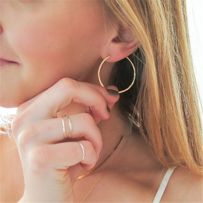 Handmade Hoop Earrings Vintage Jewelry Boho Hammered Orecchini Brincos Pendientes Aros Aretes Oorbellen Earrings for Women
Handmade Hoop Earrings Vintage Jewelry Boho Hammered Orecchini Brincos Pendientes Aros Aretes Oorbellen Earrings for Women