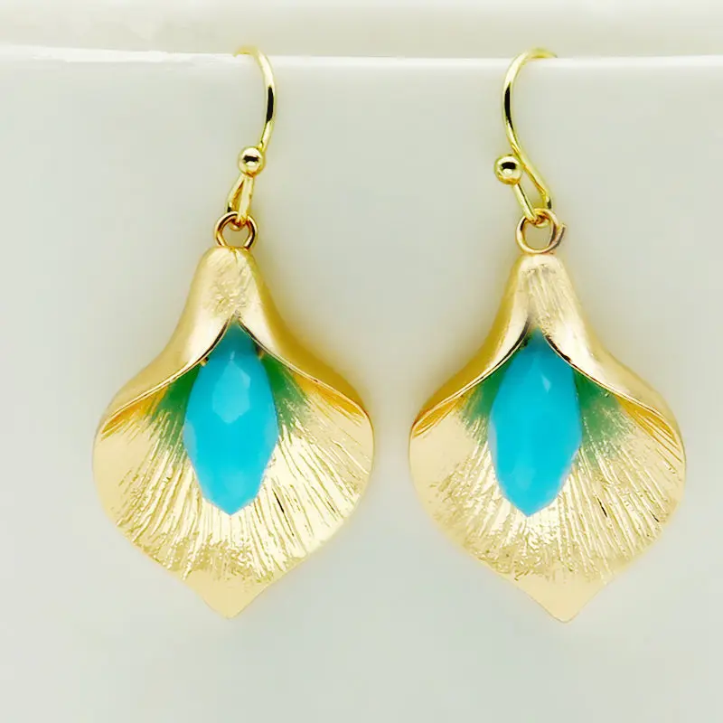 YWOSPX Bohemian Gold Flower Dangle Earrings for Women Fashion Jewelry Wedding Boho Brincos Engagement Statement Drop Earings
YWOSPX Bohemian Gold Flower Dangle Earrings for Women Fashion Jewelry Wedding Boho Brincos Engagement Statement Drop Earings