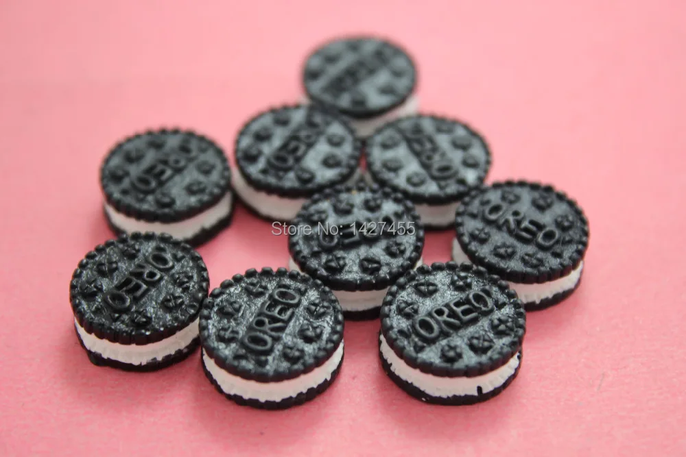 Image 25pcs  13mm Black Oreo Cookies Small Mini Milk Chocolate Biscuit Sweets Cabochons Cute Resin Food Kawaii Flat Back Miniature