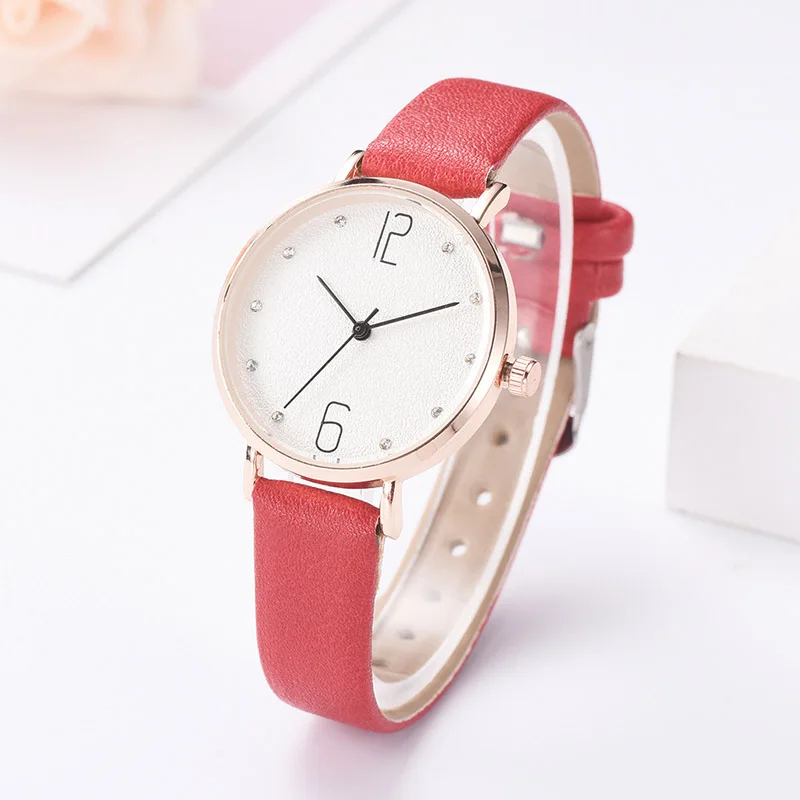 Women Classic Quartz Watch Large Round Dial with PU Leather Straps @M23 
Women Classic Quartz Watch Large Round Dial with PU Leather Straps @M23