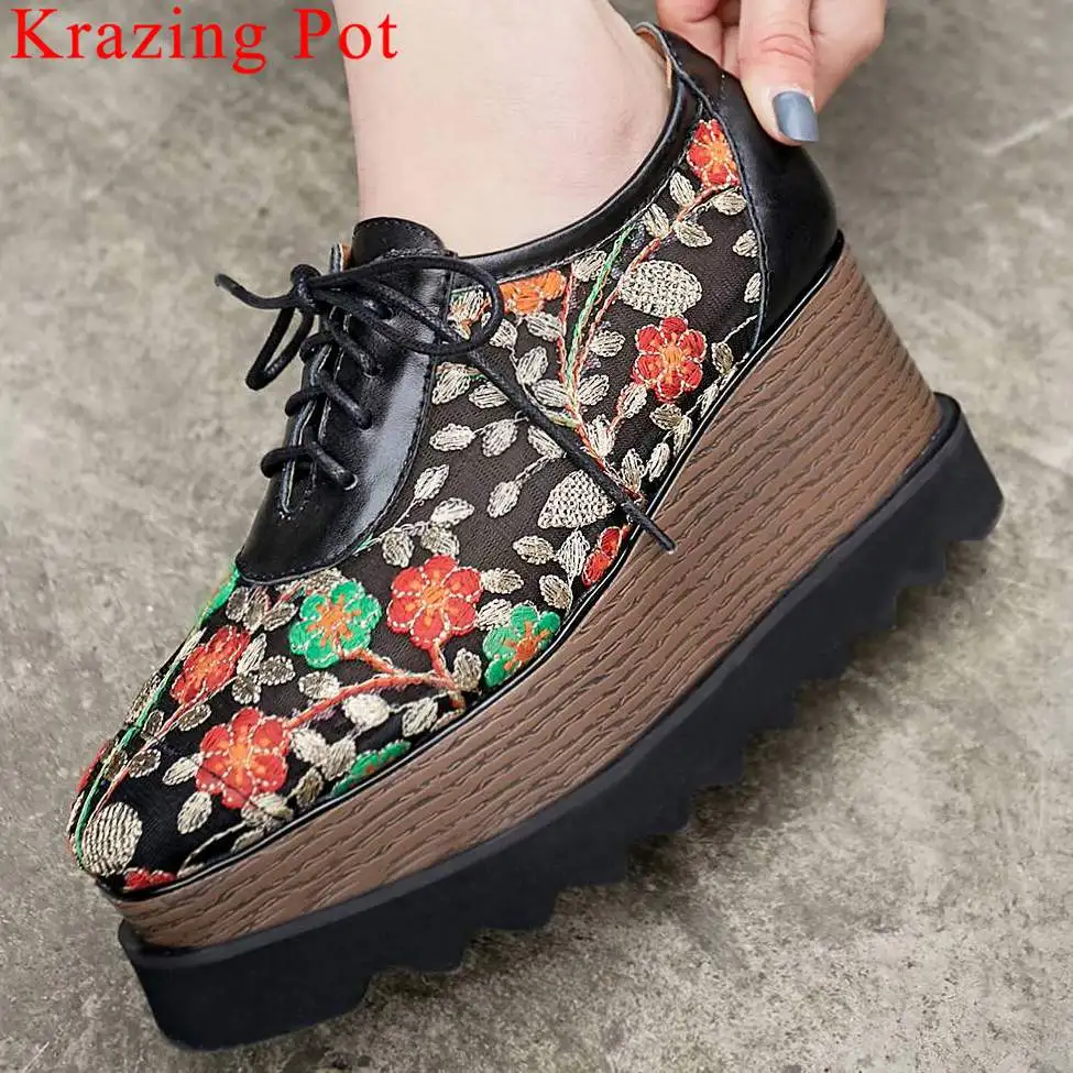 European ethnic style wedges thick bottom platform flowers embroidery mesh cow leather square toe large size dating shoes L24
European ethnic style wedges thick bottom platform flowers embroidery mesh cow leather square toe large size dating shoes L24