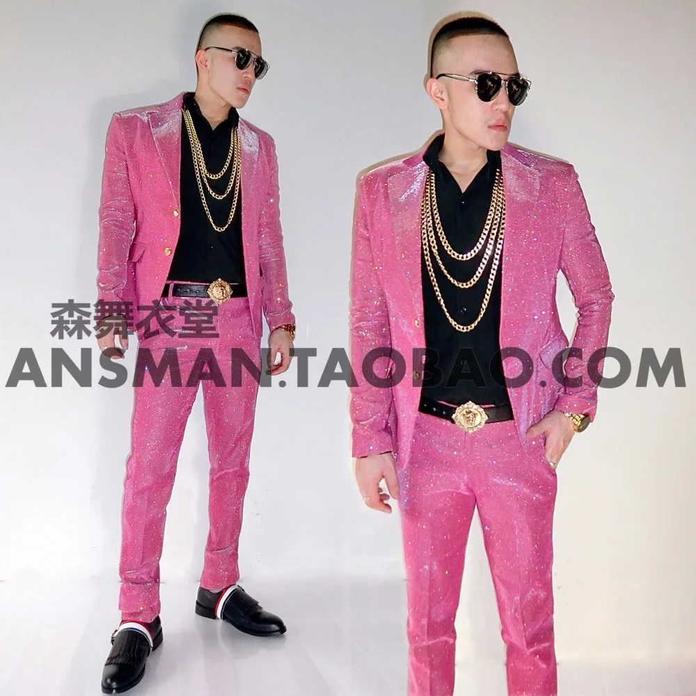 The original male singer BIGBANG DJ right Zhilong GD with color pink glitter Sao gradient suit Costume
The original male singer BIGBANG DJ right Zhilong GD with color pink glitter Sao gradient suit Costume