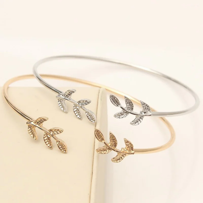 Christmas Gift Hot Summer Popular Accessories Metal Cuff Bracelets Vintage Sweet Leaf Open Adjustable Fashion Bracelet Pulseiras
Christmas Gift Hot Summer Popular Accessories Metal Cuff Bracelets Vintage Sweet Leaf Open Adjustable Fashion Bracelet Pulseiras
