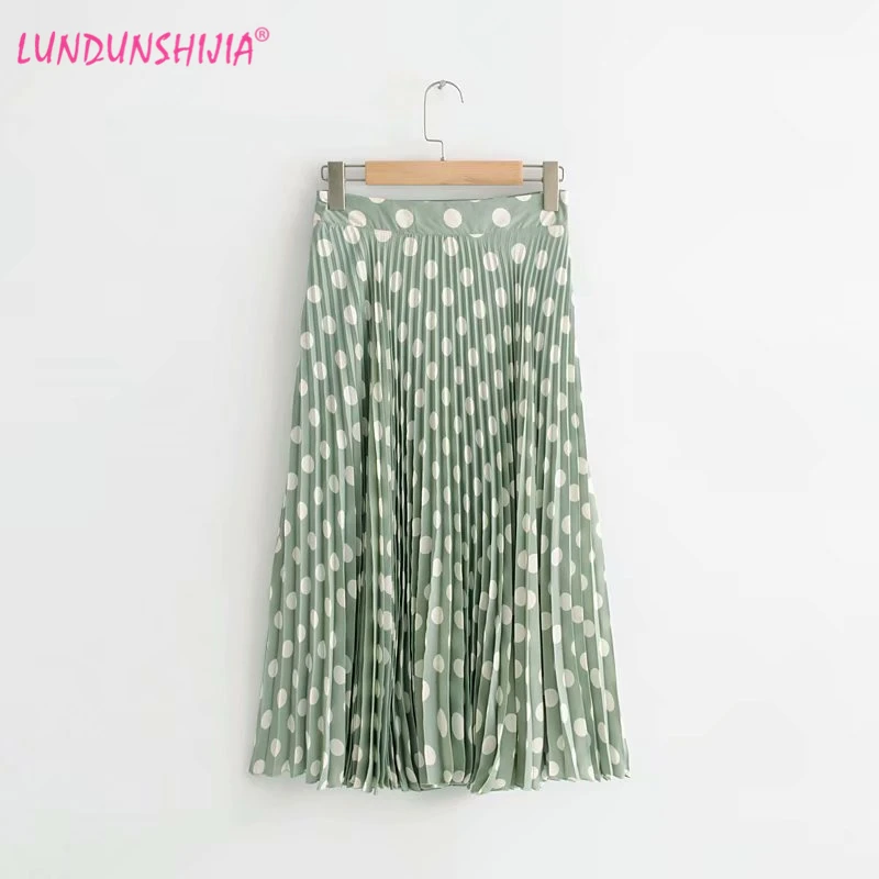 LUNDUNSHIJIA Wave Point Printed Skirts For Women 2018 Summer Elegant Green Pleated Skirts
LUNDUNSHIJIA Wave Point Printed Skirts For Women 2018 Summer Elegant Green Pleated Skirts