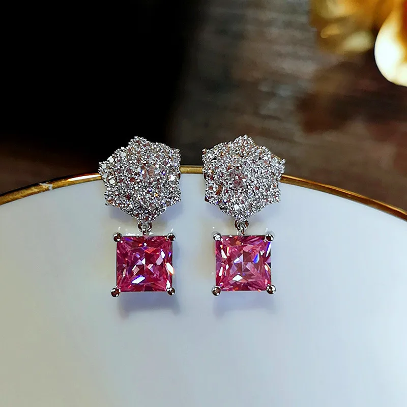 Boho Cute Female Pink Crystal Zircon Stone Earrings Small Flower Stud Earrings Vintage Double Wedding Earrings For Women
Boho Cute Female Pink Crystal Zircon Stone Earrings Small Flower Stud Earrings Vintage Double Wedding Earrings For Women