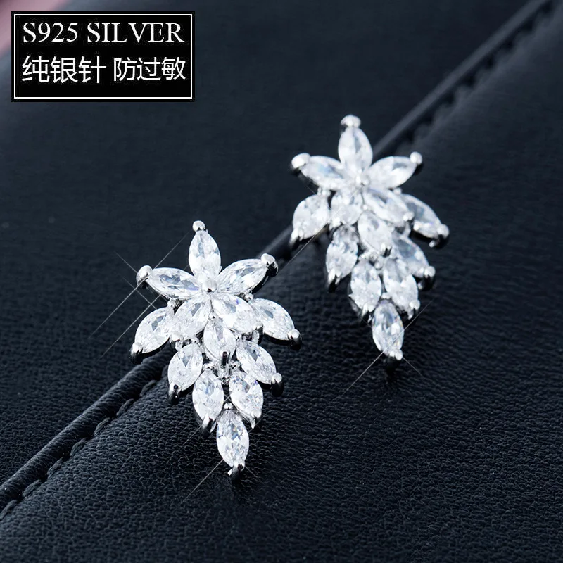 MZC S925 Silver Women Stud Ear Flower Ear Cuffs Brincos Ouro Boucle CZ Earrings for Girl Bijoux Femme Pusety Double Earings Gift
MZC S925 Silver Women Stud Ear Flower Ear Cuffs Brincos Ouro Boucle CZ Earrings for Girl Bijoux Femme Pusety Double Earings Gift