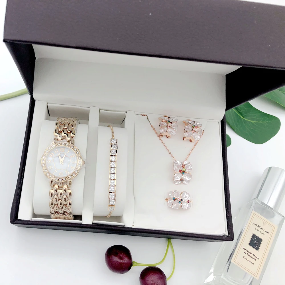 Fashion Women Watches 5 Pcs Sets Bracelet Necklace Earring Rings Set Women Diamond Watch With Gift Box Girlfriend Lady's Gifts 
Fashion Women Watches 5 Pcs Sets Bracelet Necklace Earring Rings Set Women Diamond Watch With Gift Box Girlfriend Lady's Gifts