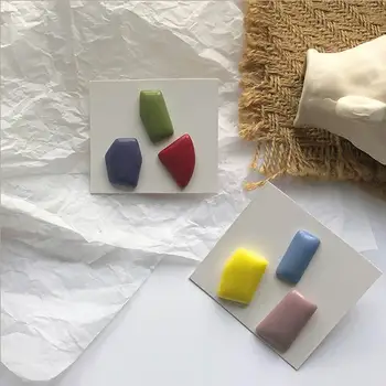 MENGJIQIAO 2019 New Candy Color Irregular Geometric Acrylic Resin Trendy Stud Earrings For Women Fashion Acetic Acid Oorbellen
MENGJIQIAO 2019 New Candy Color Irregular Geometric Acrylic Resin Trendy Stud Earrings For Women Fashion Acetic Acid Oorbellen