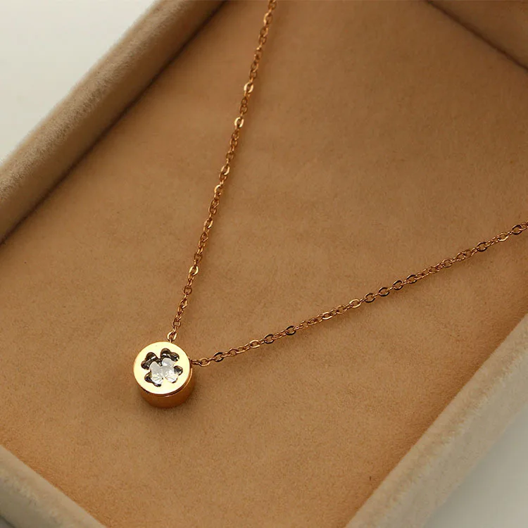 Fashion Jewelry, hollow-out, four heart flower necklace,zircon clavicle chain, titanium steel rose gold necklace
Fashion Jewelry, hollow-out, four heart flower necklace,zircon clavicle chain, titanium steel rose gold necklace