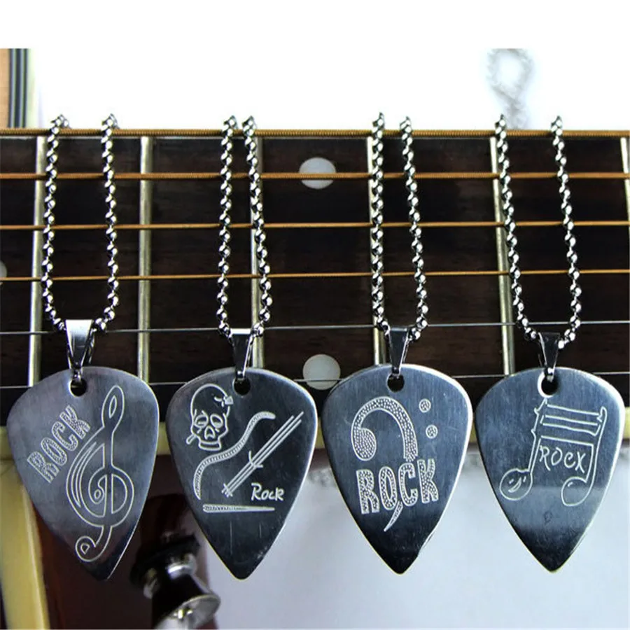 1.2mm Fashion Cool Metal Necklace Guitar Pick For Acoustic Classic Electric Guitar Alloy Music Picks Plectrum Stratocaster
1.2mm Fashion Cool Metal Necklace Guitar Pick For Acoustic Classic Electric Guitar Alloy Music Picks Plectrum Stratocaster