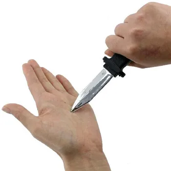 Funny Magic Plastic Retractable Knife Dagger Fake Weapon Disappearing Blade Toy April fool's day Festival Supplies Funny toy
Funny Magic Plastic Retractable Knife Dagger Fake Weapon Disappearing Blade Toy April fool's day Festival Supplies Funny toy