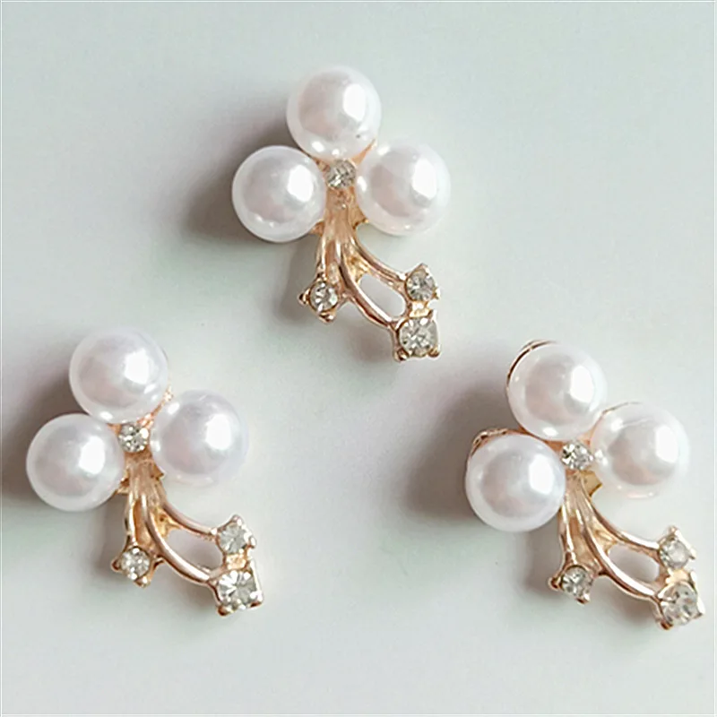50pcs 17*22mm Gold Color Imitation Pearl Flower Charm Crystal Flower Pendant for DIY Handmade Women Jewelry Making wholesale
50pcs 17*22mm Gold Color Imitation Pearl Flower Charm Crystal Flower Pendant for DIY Handmade Women Jewelry Making wholesale