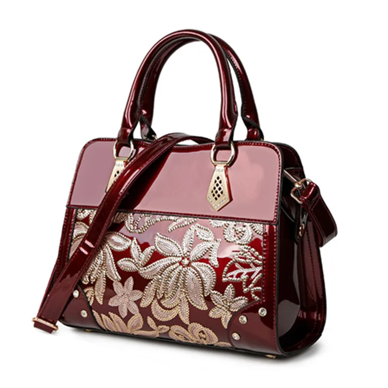 New Fashion Flower Women Patent Leather Handbags Female Shoulder Bags Ladies Lacquered Luxury Wedding Messenger Crossbody Bags
New Fashion Flower Women Patent Leather Handbags Female Shoulder Bags Ladies Lacquered Luxury Wedding Messenger Crossbody Bags