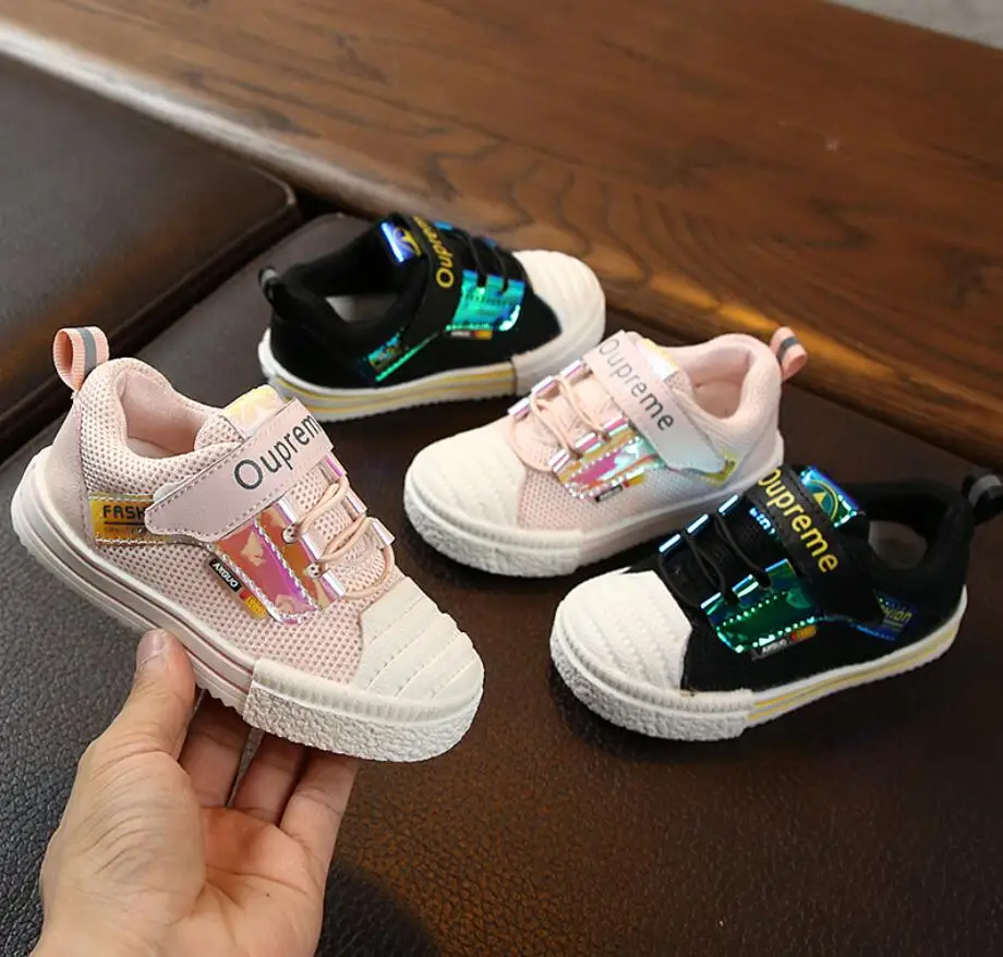 2019 Spring Kids Sport Sneakers Fashion Children Antislip Soft Sneakers Girls Boys Toddler Shoes Cute Running Shoes White Shoes
2019 Spring Kids Sport Sneakers Fashion Children Antislip Soft Sneakers Girls Boys Toddler Shoes Cute Running Shoes White Shoes