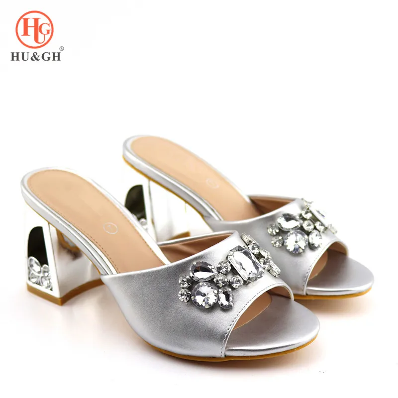 2019 New Crystals Slippers Shoes Silver African Women Wedding Shoes Elegant Italian Woman Shoes High Heels Woman Summer Pumps
2019 New Crystals Slippers Shoes Silver African Women Wedding Shoes Elegant Italian Woman Shoes High Heels Woman Summer Pumps