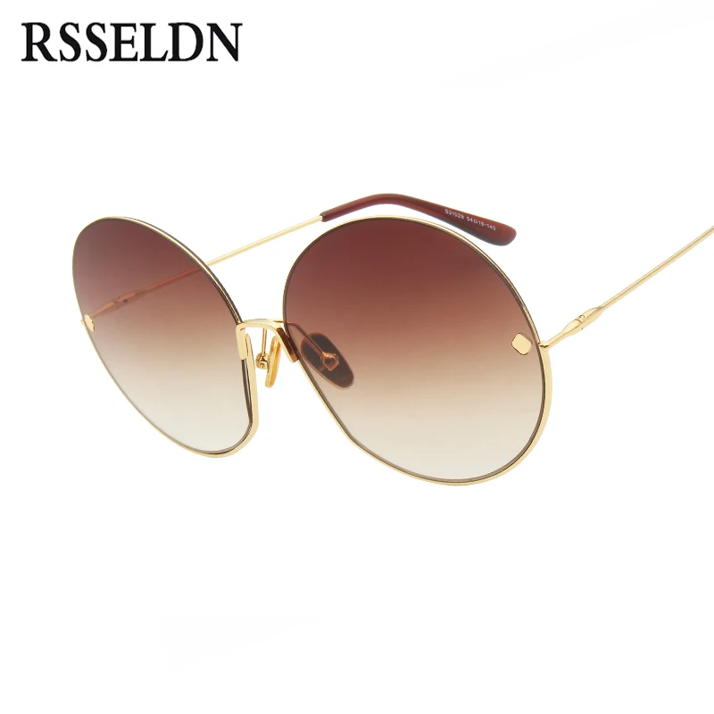 RSSELDN New Gradient Sunglasses Women Luxury Brand Designer Oversized Round Sun Glasses Ladies Gradient Shades Metal Frame UV400
RSSELDN New Gradient Sunglasses Women Luxury Brand Designer Oversized Round Sun Glasses Ladies Gradient Shades Metal Frame UV400