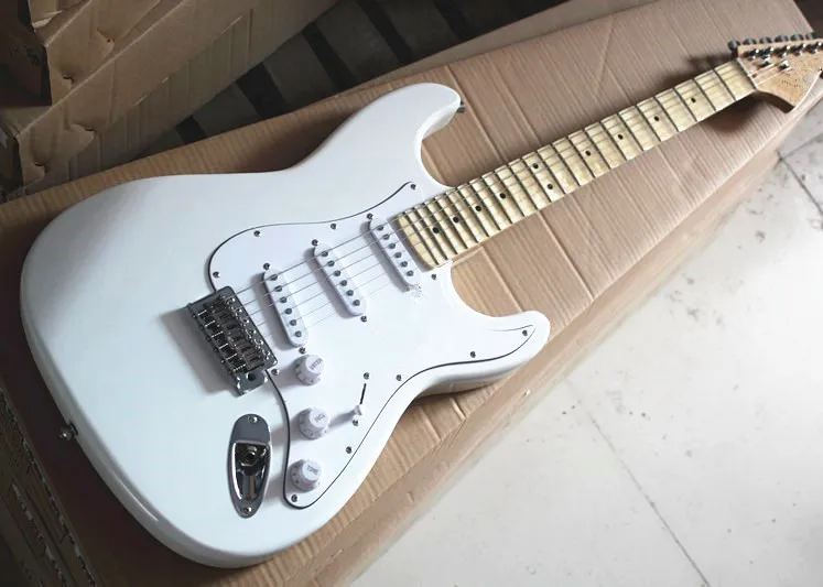 Factory custom white body Electric Guitar with SSS Pickups,maple Fingerboard,white Pickguard, offer customized
Factory custom white body Electric Guitar with SSS Pickups,maple Fingerboard,white Pickguard, offer customized