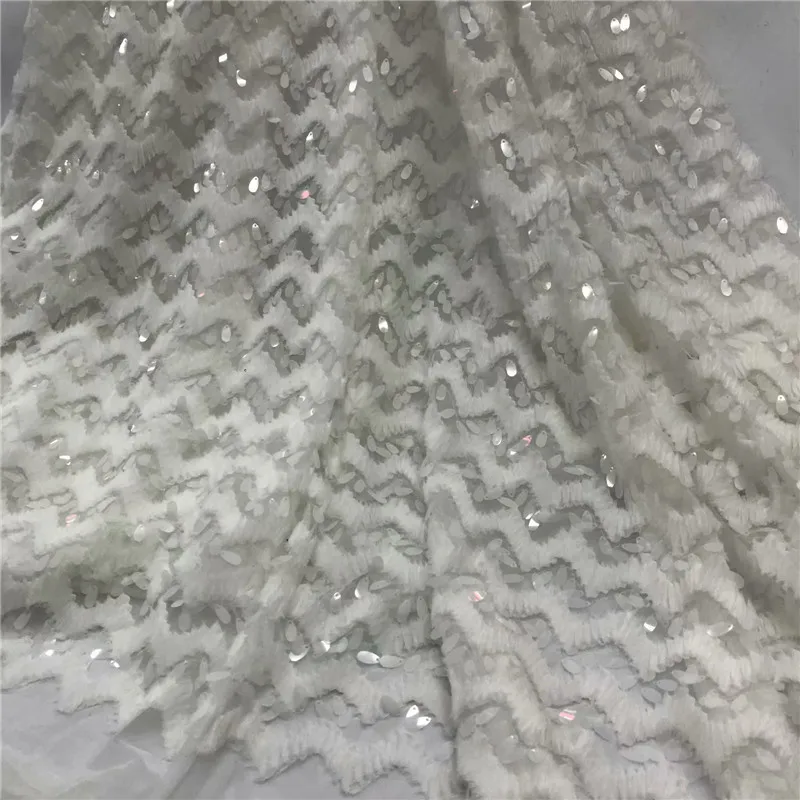 2019 New Design Nigerian French Tulle Lace With Sequins Latest African Embroidered Mesh Lace Fabrics For Wedding Dress rf65-1916
2019 New Design Nigerian French Tulle Lace With Sequins Latest African Embroidered Mesh Lace Fabrics For Wedding Dress rf65-1916
