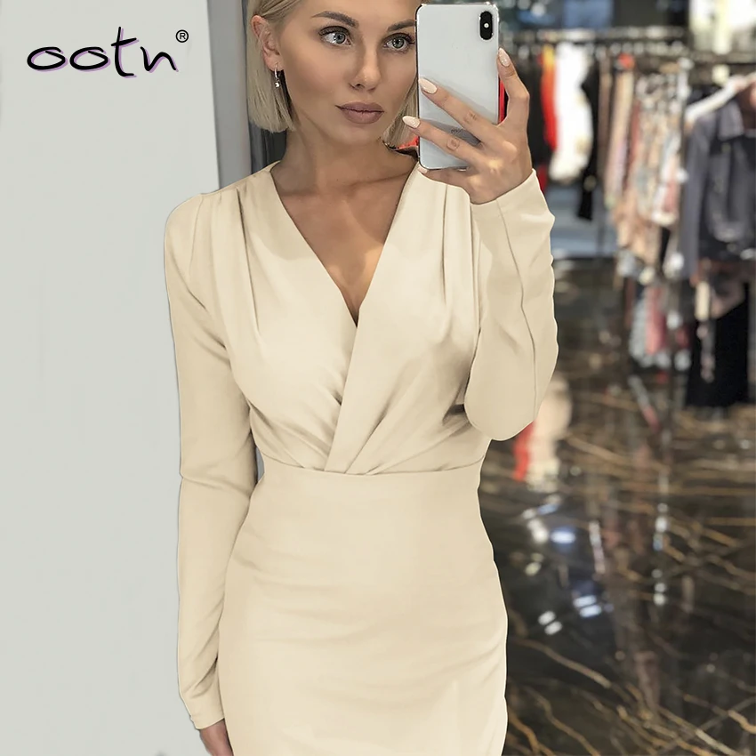 OOTN Elegant Deep V Neck Ruched Pencil Dress Women Office Bodycon Red Green Dress Ladies Long Sleeve Party Midi Dress 2019 Sexy
OOTN Elegant Deep V Neck Ruched Pencil Dress Women Office Bodycon Red Green Dress Ladies Long Sleeve Party Midi Dress 2019 Sexy
