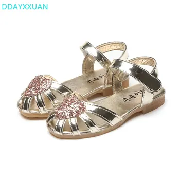 Girls Princess Sandals 2018 New Summer Children Glitter Sandals Kids Girls Soft Shoes Hearts Square Low-heeled Dress Party Shoes
Girls Princess Sandals 2018 New Summer Children Glitter Sandals Kids Girls Soft Shoes Hearts Square Low-heeled Dress Party Shoes