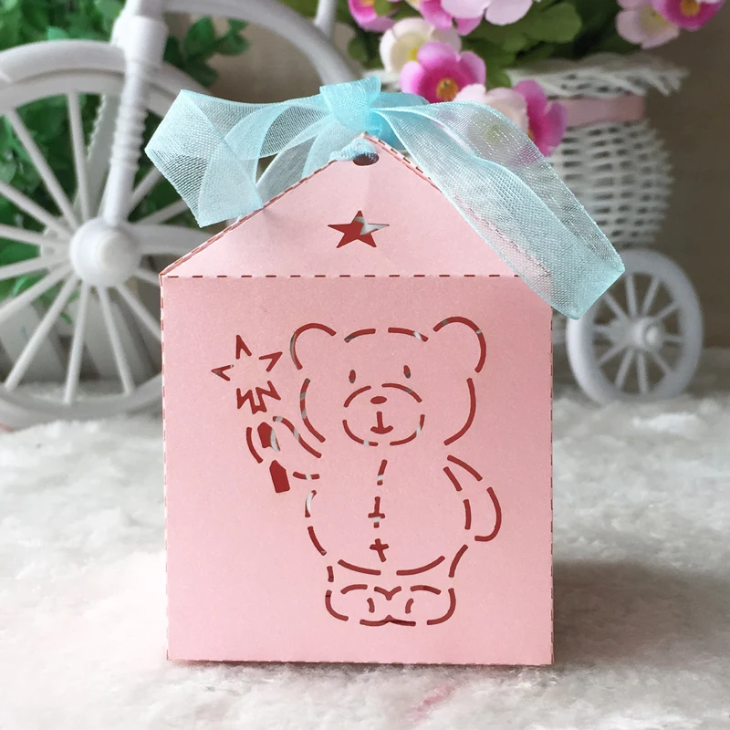 50pcs/lot Little bear Design Wedding Favor Box Candy Boxes For Baby Shower Wedding Souvenir For Guests candy box with Brooch
50pcs/lot Little bear Design Wedding Favor Box Candy Boxes For Baby Shower Wedding Souvenir For Guests candy box with Brooch