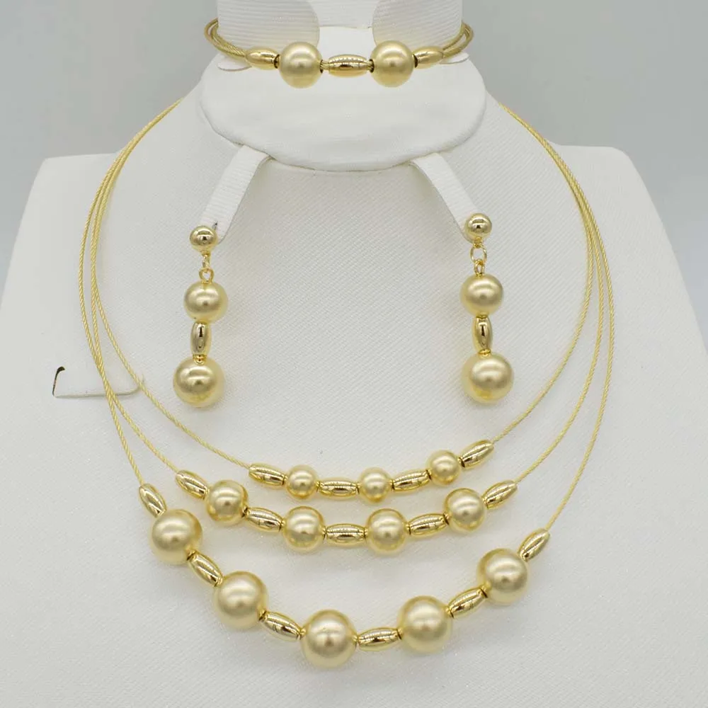2017 New Top Quality Italy Dubai Jewelry Set For Women Fashion 3color Silver Rose Gold Color Fine Bracelet Earring Necklace Sets
2017 New Top Quality Italy Dubai Jewelry Set For Women Fashion 3color Silver Rose Gold Color Fine Bracelet Earring Necklace Sets