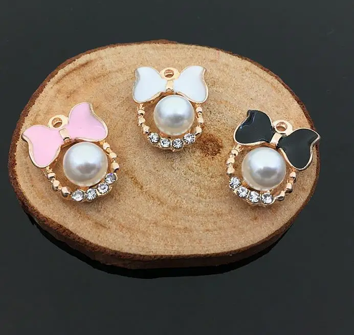 MRHUANG Oil Drop Charms 10pcs/lot Pearl Rhinestone Bow Metal Enamel Folating Pendant Carousel Charms DIY Bracelet
MRHUANG Oil Drop Charms 10pcs/lot Pearl Rhinestone Bow Metal Enamel Folating Pendant Carousel Charms DIY Bracelet