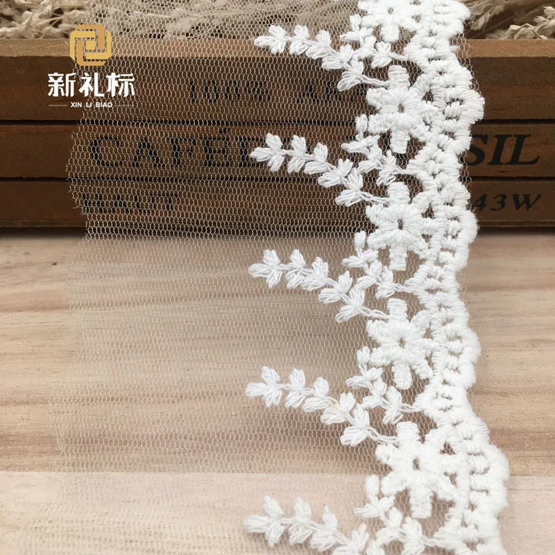 8cm wide DIY Handmade Craft Material Sewing Embroidery white Lace Fabric Trimming Ribbon Mesh Decorative Garment Accessories
8cm wide DIY Handmade Craft Material Sewing Embroidery white Lace Fabric Trimming Ribbon Mesh Decorative Garment Accessories