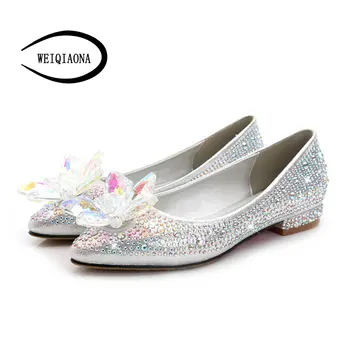 WEIQIAONA Cinderella glass flats Pointed Toe Luxury crystal flowers diamond wedding Bride bridesmaid shoes real picture
WEIQIAONA Cinderella glass flats Pointed Toe Luxury crystal flowers diamond wedding Bride bridesmaid shoes real picture