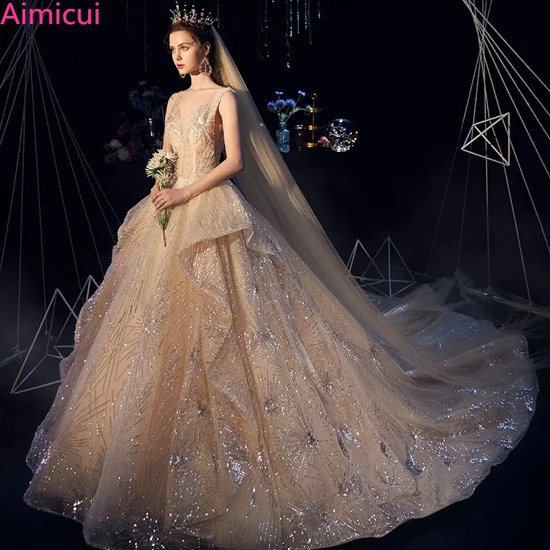 Luxury Wedding Dresses Vestidos Wedding Dress vestido de noiva robe de mariage vestido de noiva curto Customize Bridal Gown
Luxury Wedding Dresses Vestidos Wedding Dress vestido de noiva robe de mariage vestido de noiva curto Customize Bridal Gown