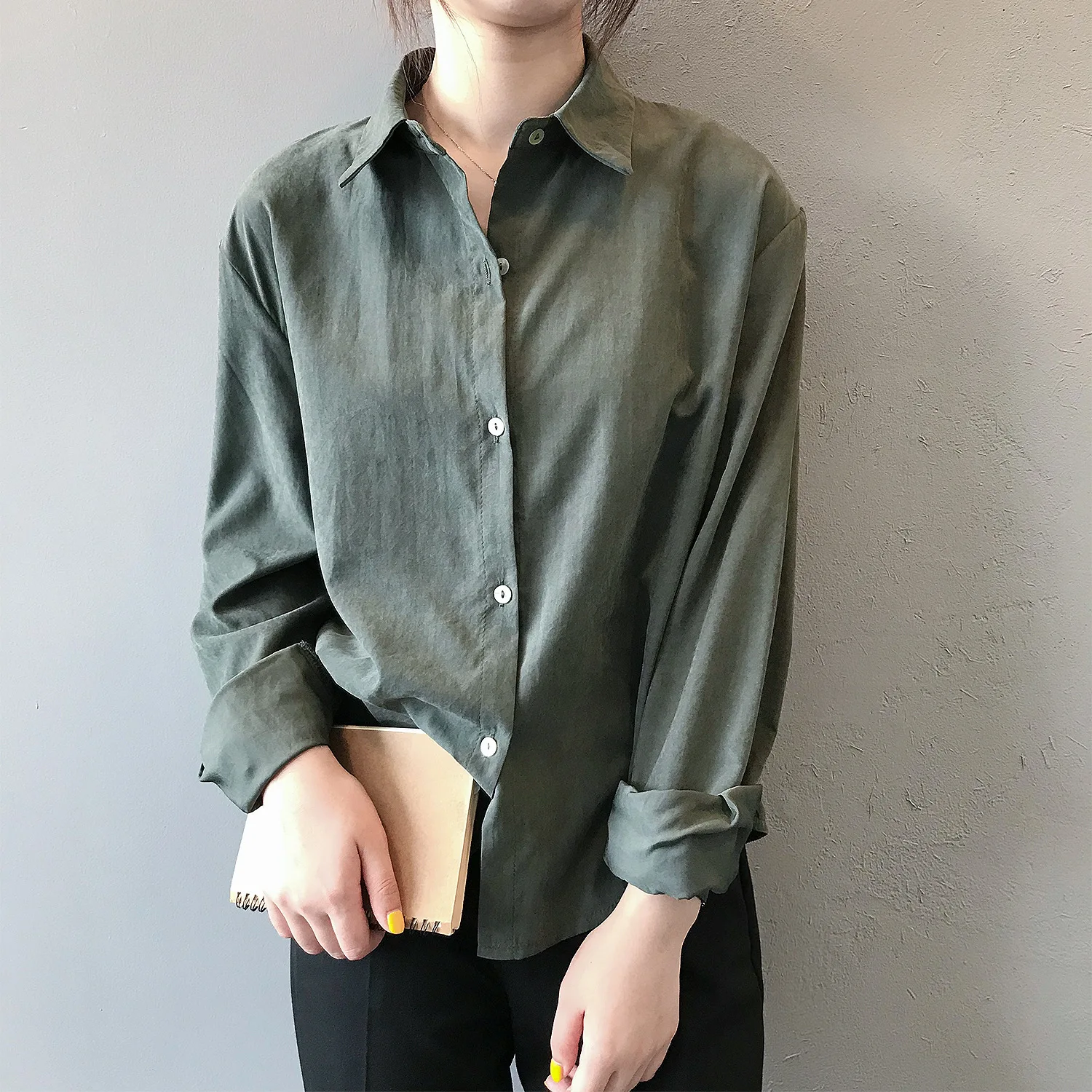Women Shirts 2019 Fashion Lapel Collar Long Sleeve Womens Tops And Blouses Ladies Brief Casual Relax Blusas Mujer De Moda 2019
Women Shirts 2019 Fashion Lapel Collar Long Sleeve Womens Tops And Blouses Ladies Brief Casual Relax Blusas Mujer De Moda 2019