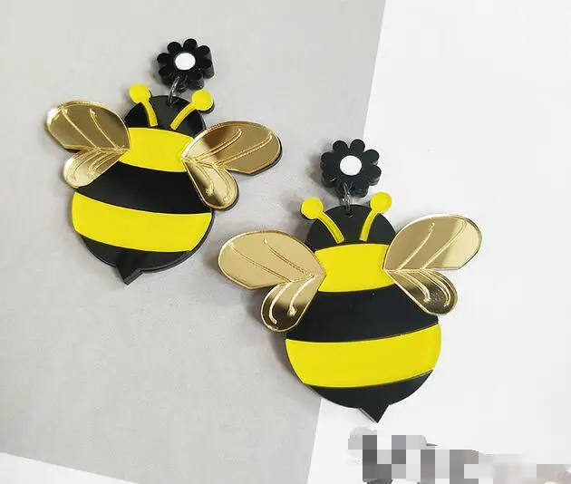 South Korea simple style new fashion acrylic punk rock big bee drop earrings for women girl party jewelry insect bee earrings
South Korea simple style new fashion acrylic punk rock big bee drop earrings for women girl party jewelry insect bee earrings