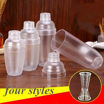 Boston milk tea shaker cocktails Bottle Plastic with scale Drink Mixer bar Barware Frosted Non-slip Pot Bartender Wine Set Tools
Boston milk tea shaker cocktails Bottle Plastic with scale Drink Mixer bar Barware Frosted Non-slip Pot Bartender Wine Set Tools